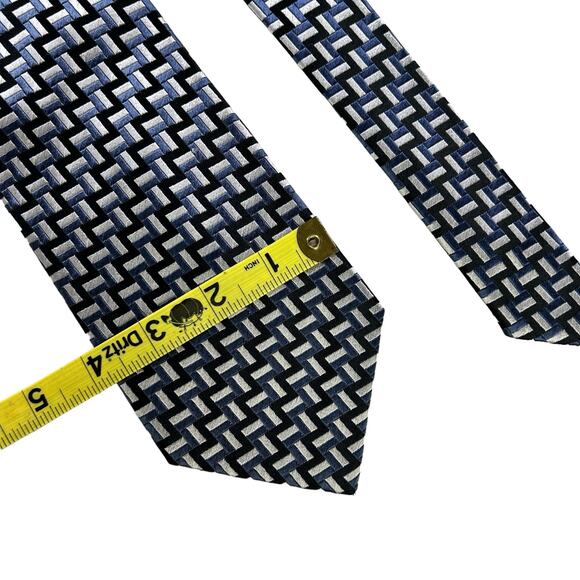 Geoffrey Beene Silk Tie Silver Blue Black Geometric Handmade - Picture 8 of 8